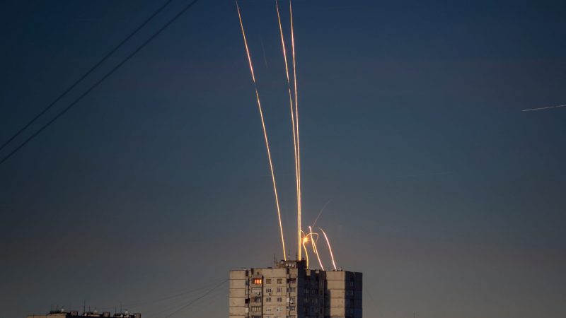 Russische Raketen werden der Region Belgorod aus auf die Ukraine abgefeuert.