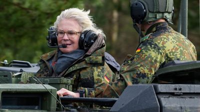 Bundestag soll 15 Milliarden für Bundeswehr freigeben – Kritik an Lambrecht