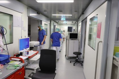 Personalausfall wegen Atemwegserkrankungen: Kliniken verschieben Operationen