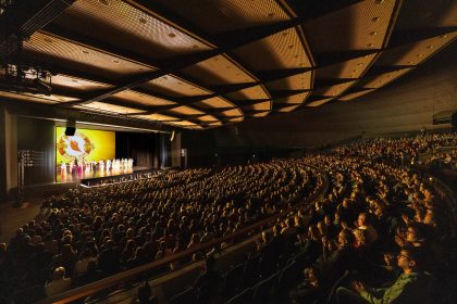 Shen Yun in Frankfurt ausverkauft: Landtagsabgeordneter lobt die Vermittlung der Freiheit