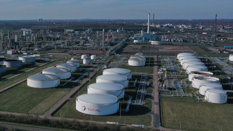 Kein russisches Öl mehr: Deutsche Raffinerien in der Mangellage?