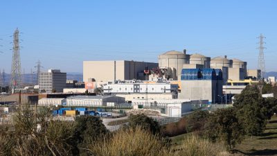 Gesetzentwurf: Frankreich will Bau von Kernkraftwerken beschleunigen