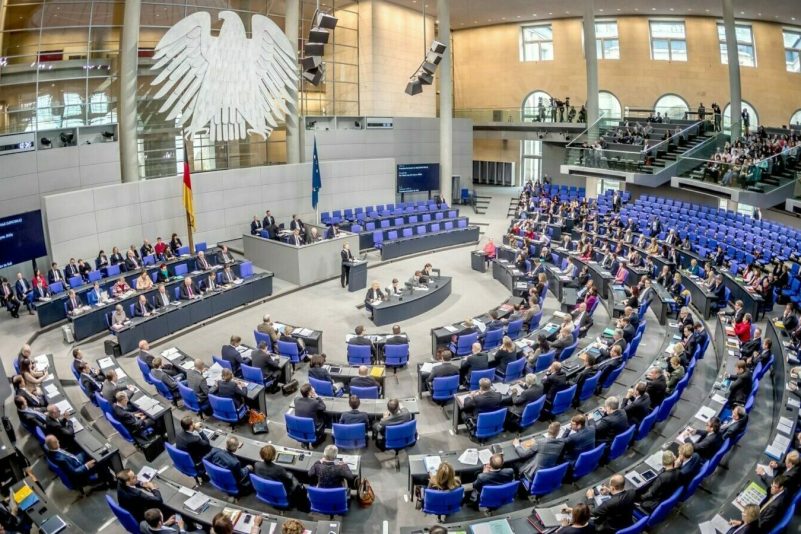 Der Plenarsaal während einer Sitzung des Deutschen Bundestages.