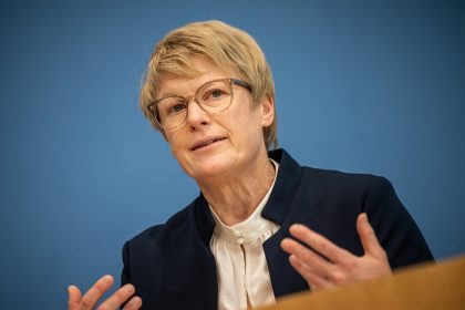 Nach Karlsruher Urteil: Wirtschaftsweise fordert Neujustierung der Klimapolitik