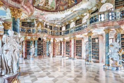 Klosterbibliothek in Ulm – eine der schönsten Bibliotheken der Welt