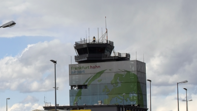 Flughafen Frankfurt-Hahn und viel US-Militär: Verkauf an russischen Oligarchen?