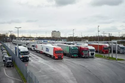 Autoindustrie warnt: Deutsche Brücken zu kaputt für schwere Elektro-Lkw