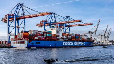 Export auf dem Tiefpunkt: Chinas Containerfracht-Index stürzt fünf Monate in Folge ab