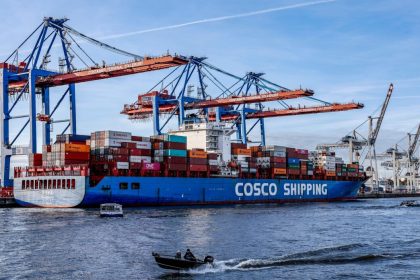 Export auf dem Tiefpunkt: Chinas Containerfracht-Index stürzt fünf Monate in Folge ab