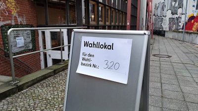 Berlin: Schlamperei von Wahlhelfern? Wahlleiter rätseln über Zahlendifferenzen