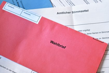 Berlin-Wahl: Nun könnte gelost werden – SPD hauchdünn vor den Grünen