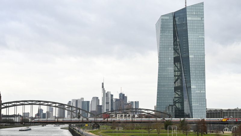 Europakarte auf Geldscheinen: Gericht entscheidet über Millionenklage gegen EZB