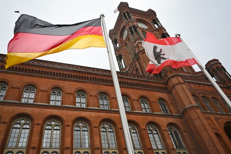 Das Rote Rathaus, Sitz der Regierenden Bürgermeisterin sowie des Senats von Berlin.