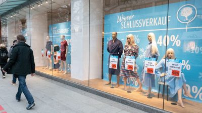 Viele Einkaufsmöglichkeiten allein machen deutsche Innenstädte vor allem bei jungen Leuten nicht mehr unbedingt attraktiv.