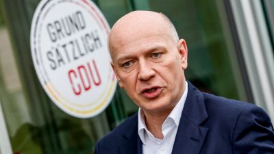 Zwar erhebt CDU-Spitzenkandidat Kai Wegner in Berlin einen klaren Regierungsanspruch, aber die bisherigen Koalitionspartner liebäugeln mit einer Fortsetzung ihres Bündnisses.