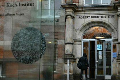 RKI verschickt 5-Euro-Scheine an 180.000 Bürger – Bund der Steuerzahler irritiert