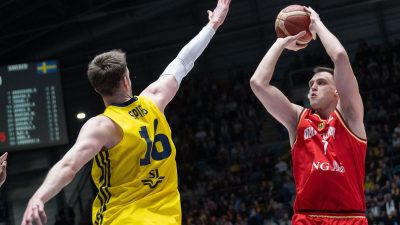 WM-Qualifikation mit drei Debütanten: Deutsche Basketballer besiegen Schweden