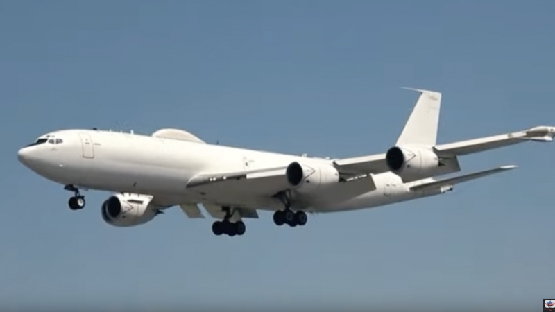 Für Atomkrieg gewappnet: „Weltuntergangsflugzeug“ in Europa gelandet