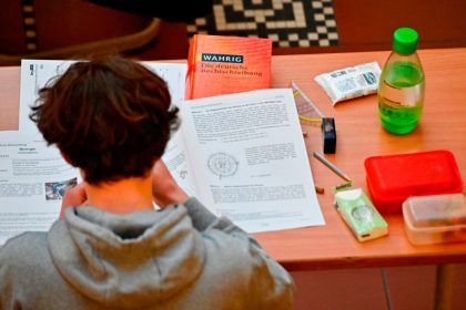 Gericht findet Gendern in der Schule ok