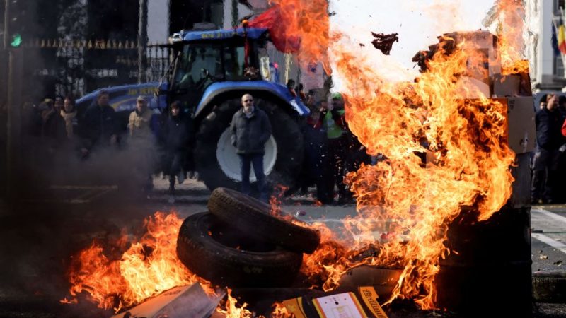 Brüssel: Traktor-Blockade gegen „Klimapolitik“ der Regierung