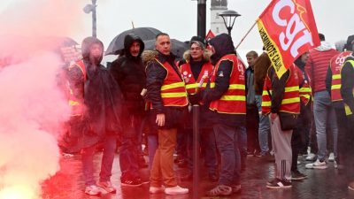 Frankreichs „schwarzer Dienstag“: Straßenblockaden, Krawalle und Streiks