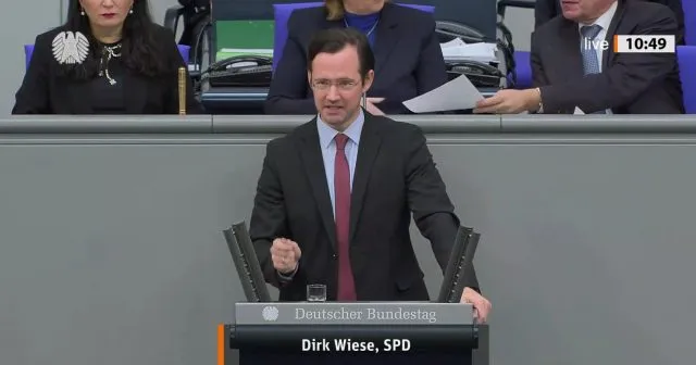 Der SPD-Abgeordnete Dirk Wiese bei seiner rede im Bundestag am 17. März. Foto: Screenshot Bundestag.de