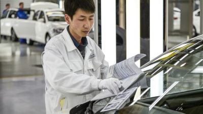 Zwangsarbeitsvorwürfe gegenüber VW-Werk in Xinjiang: VW-Aktien aus Nachhaltigkeitsfonds entfernt