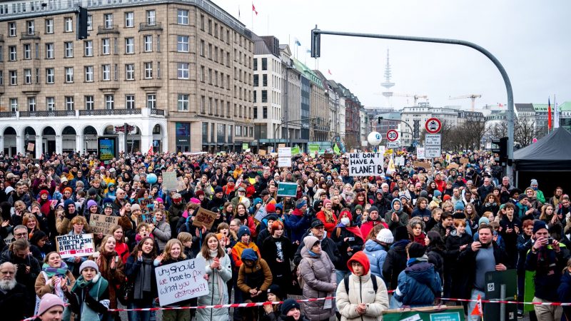 Protest auch in Hamburg. Fridays For Future hatte an mehr als 250 Orten bundesweit Aktionen geplant.