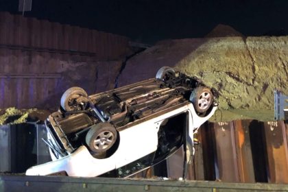 A44: Autofahrer stürzt in die Tiefe – nur leicht verletzt