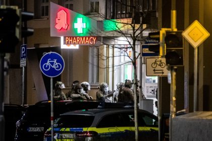 Polizei: Geiselnahme in Karlsruhe beendet – keine Verletzten
