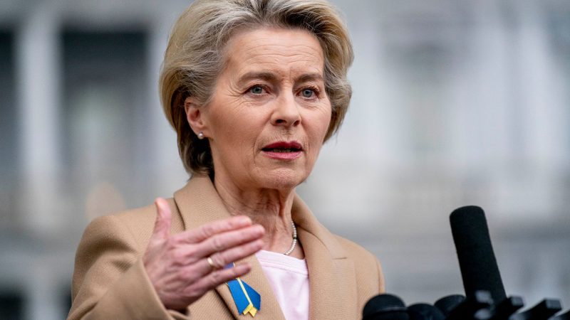 EU-Kommissionspräsidentin Ursula von der Leyen und US-Präsident Joe Biden wollen verstärkte Schritte gegen Unterstützer Russlands unternehmen.