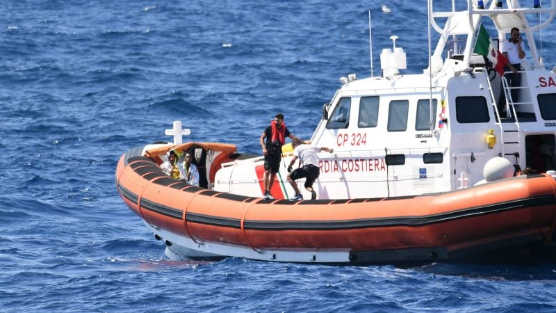 Ein Schiff der italienischen Küstenwache (Archivbild).