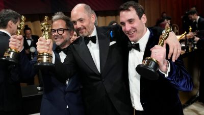 Antikriegsfilm: Vier Oscars für „Im Westen nichts Neues“