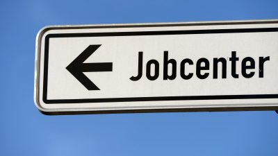 „Beschämende Erfolgsbilanz“ – Jobcenter vermitteln nur wenige Menschen in Arbeit