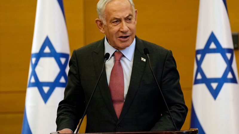 Anders als zunächst geplant bleibt Ministerpräsident Benjamin Netanjahu nur bis Donnerstagabend in Berlin.