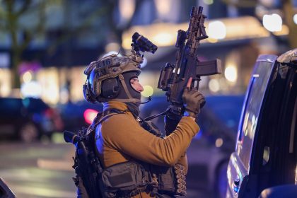 Berlin: Zwei Verletzte nach Ausschreitungen mit Baseballschlägern und Schusswaffe