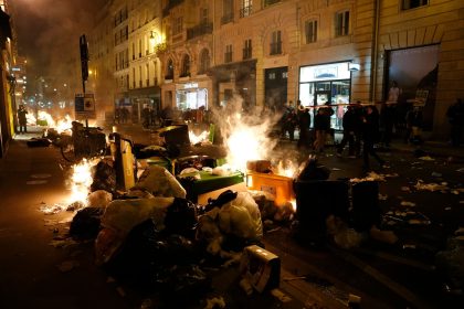 Frankreich: Proteste gegen Macrons Rentenreform halten an – Misstrauensanträge gegen Regierung erwartet