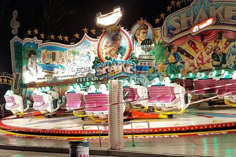 Mitten auf einer Kirmes in Münster ist ein Mann nach einer Auseinandersetzung niedergestochen worden und ums Leben gekommen.