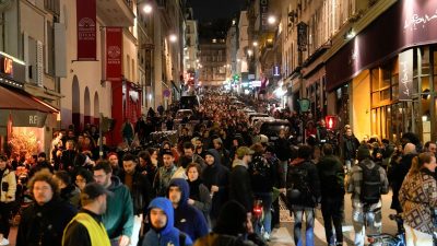 Protest gegen Rentenreform in Frankreich spitzt sich zu: Über eine Million Demonstranten