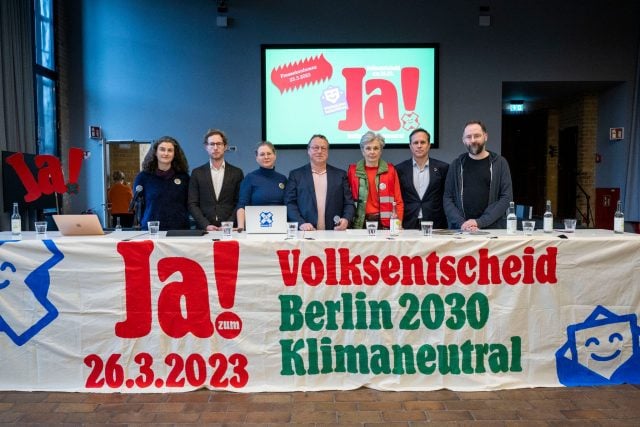 Befürworter des Volksentscheids «Berlin 2030 Klimaneutral».