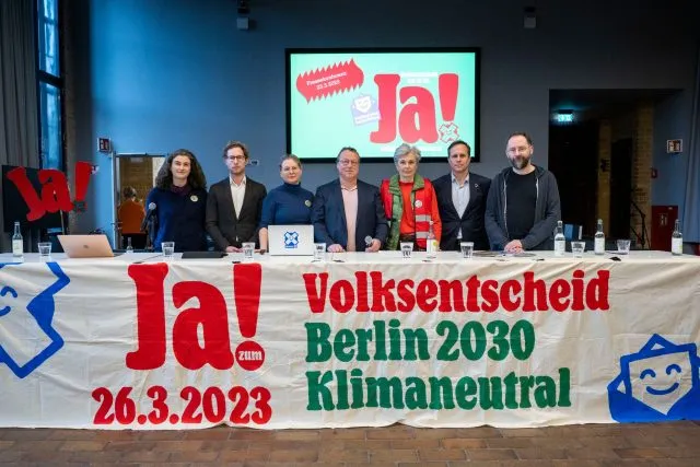 Befürworter des Volksentscheids «Berlin 2030 Klimaneutral».