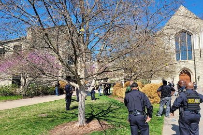 Schützin tötet sechs Menschen an US-Schule