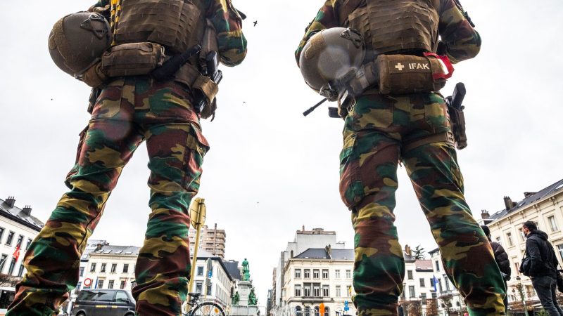 Soldaten des Militärs während eines Anti-Terror-Einsatzes in Brüssel (Symbolbild).