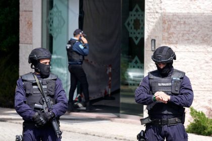 Lissabon: Zwei Tote bei Messerangriff in muslimischem Zentrum