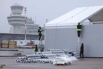 Berlin baut aus: Flüchtlingszentrum auf ehemaligem Flughafen Tegel
