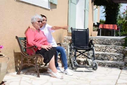 Sprunghafter Anstieg bei Pflegefällen um elf Prozent – Beitragserhöhung nicht ausgeschlossen
