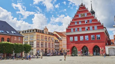 Bürgerentscheid in Greifswald: Direkte Demokratie gegen Containerdorf-Politik