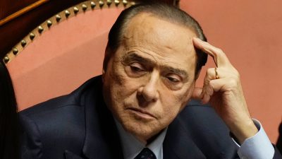 Silvio Berlusconi war erst vor einigen Tagen aus der Klinik entlassen worden.