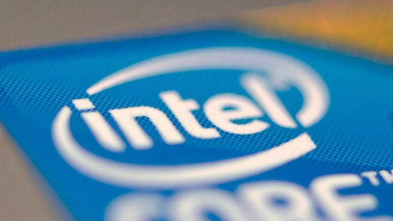 Das Logo von Intel: Der amerikanische Chip-Riese will mit dem britischen -Entwickler Arm kooperieren.