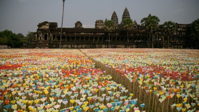 Fast vier Millionen Herzen: Kambodschaner in Origami-Begeisterung